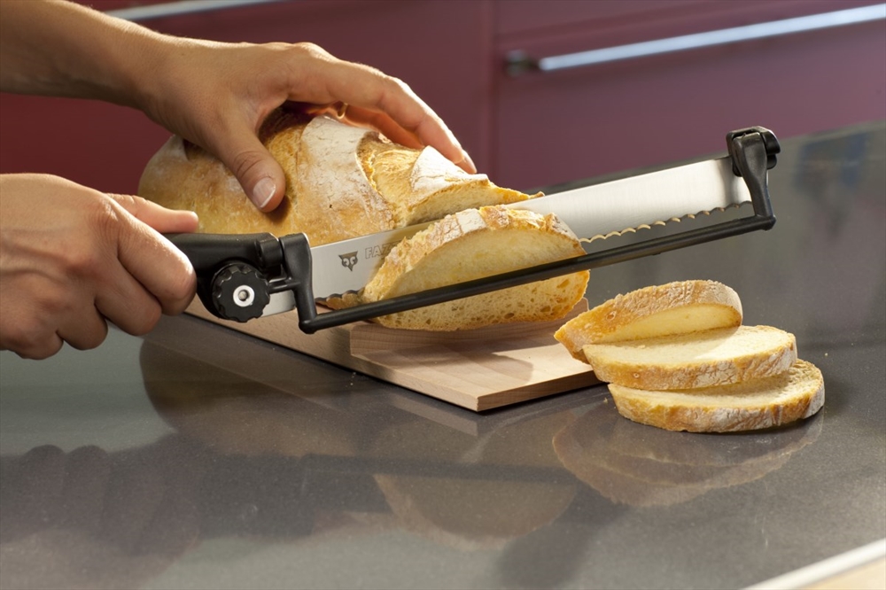 Coltello da Pane con Guida di Taglio Regolabile Kutway InnovaGoods – Goestro